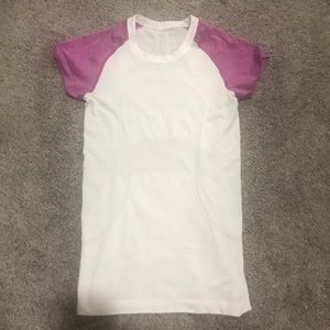 Lulu lemon athletica classic T